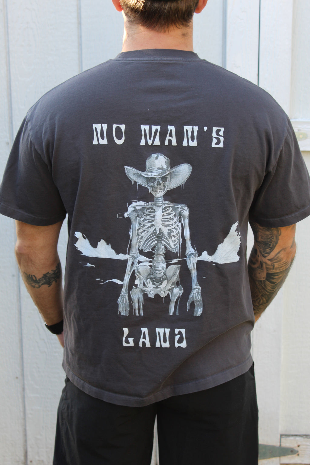 No Man’s Land Tee