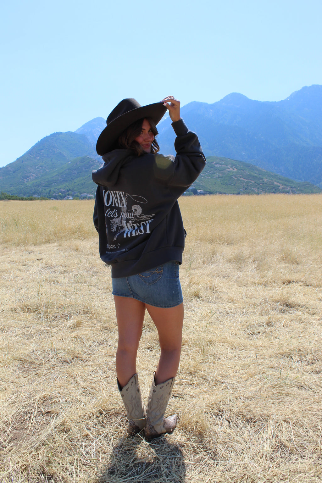 Honey, Let’s Head West